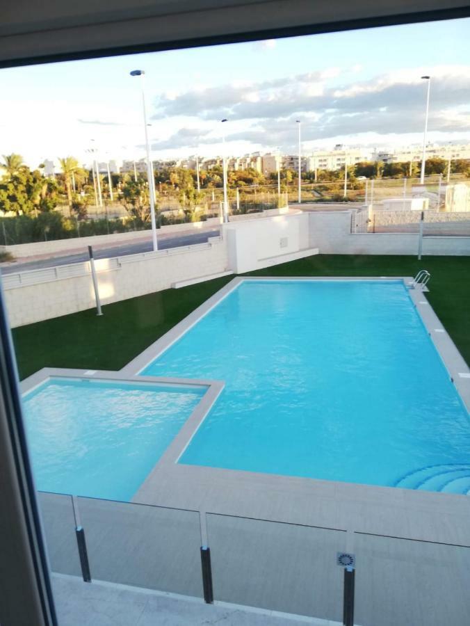 Amay 880 Nr 38 Apartman Torrevieja Kültér fotó