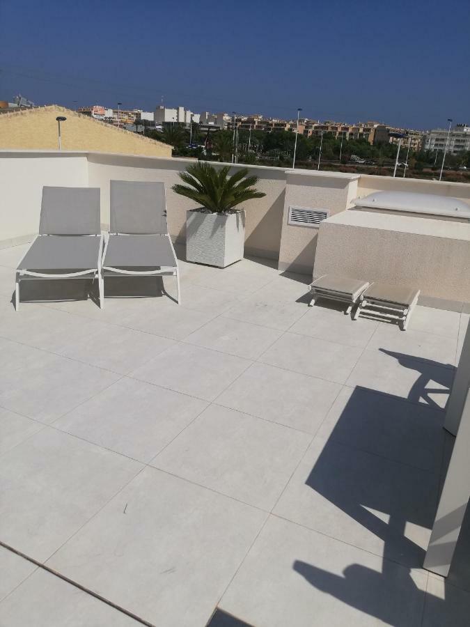 Amay 880 Nr 38 Apartman Torrevieja Kültér fotó